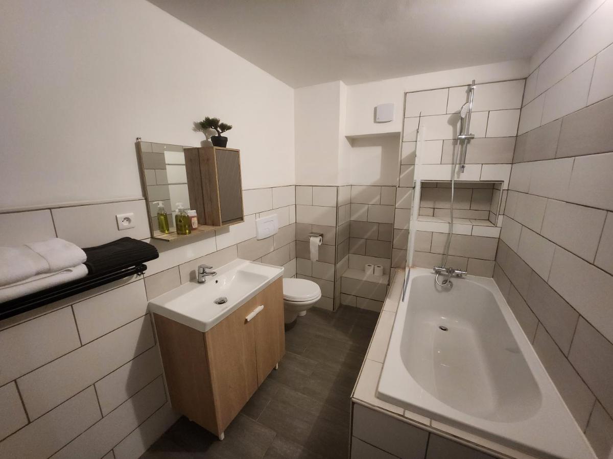 Spacieux 2 Chambres, Lumineux Bar-le-Duc Extérieur photo